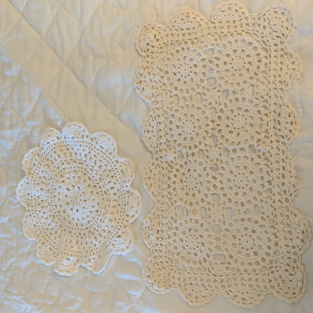 Doilies 2 vintage